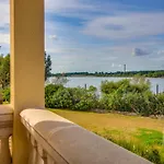 Villa Marcos Lago Esperanza